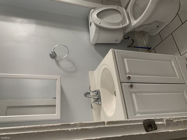 Foto del edificio - 2 br, 1 bath  - 188 Butler St # 1-R