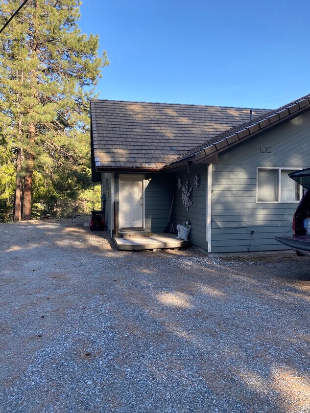 6312 Alder Ct Unit 1, Wenatchee, WA 98801 Condo for Rent in Wenatchee