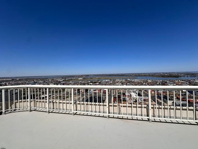 Building Photo - 3101 Boardwalk