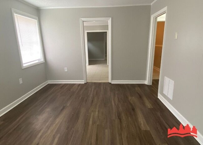 Building Photo - 1815 Edmondson Ave