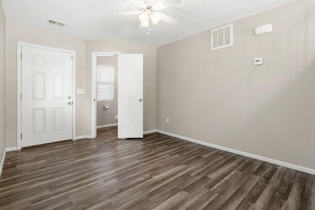 Foto del edificio - Updated Home in The Meadows!