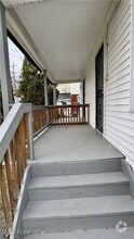 Building Photo - 770 E 91st St