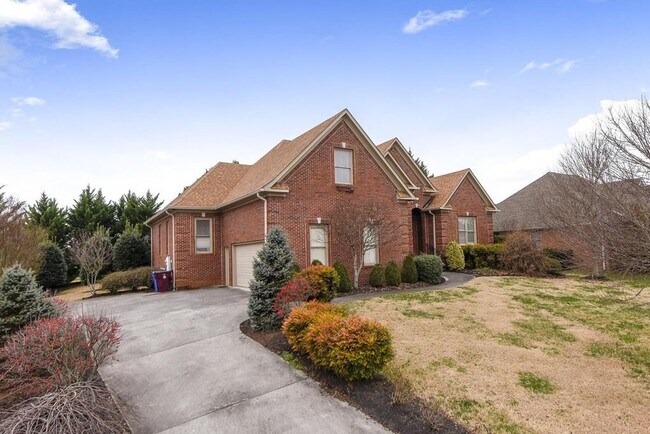 Building Photo - 1709 Crosswinds Way