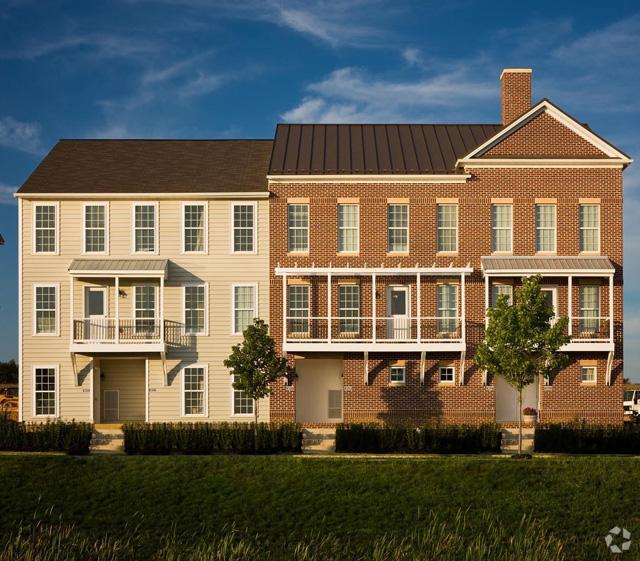 The Village of Olde Hickory Apartments in Lancaster, PA