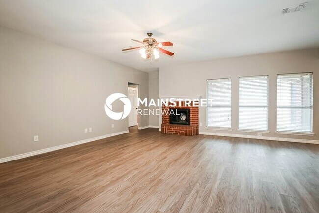 Building Photo - 4 Bedroom Pet-Friendly Home in Mansfield, TX with Main Street Renewal
