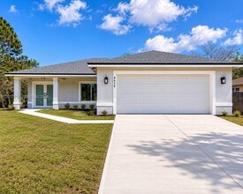 Building Photo - 8636 100th Ct