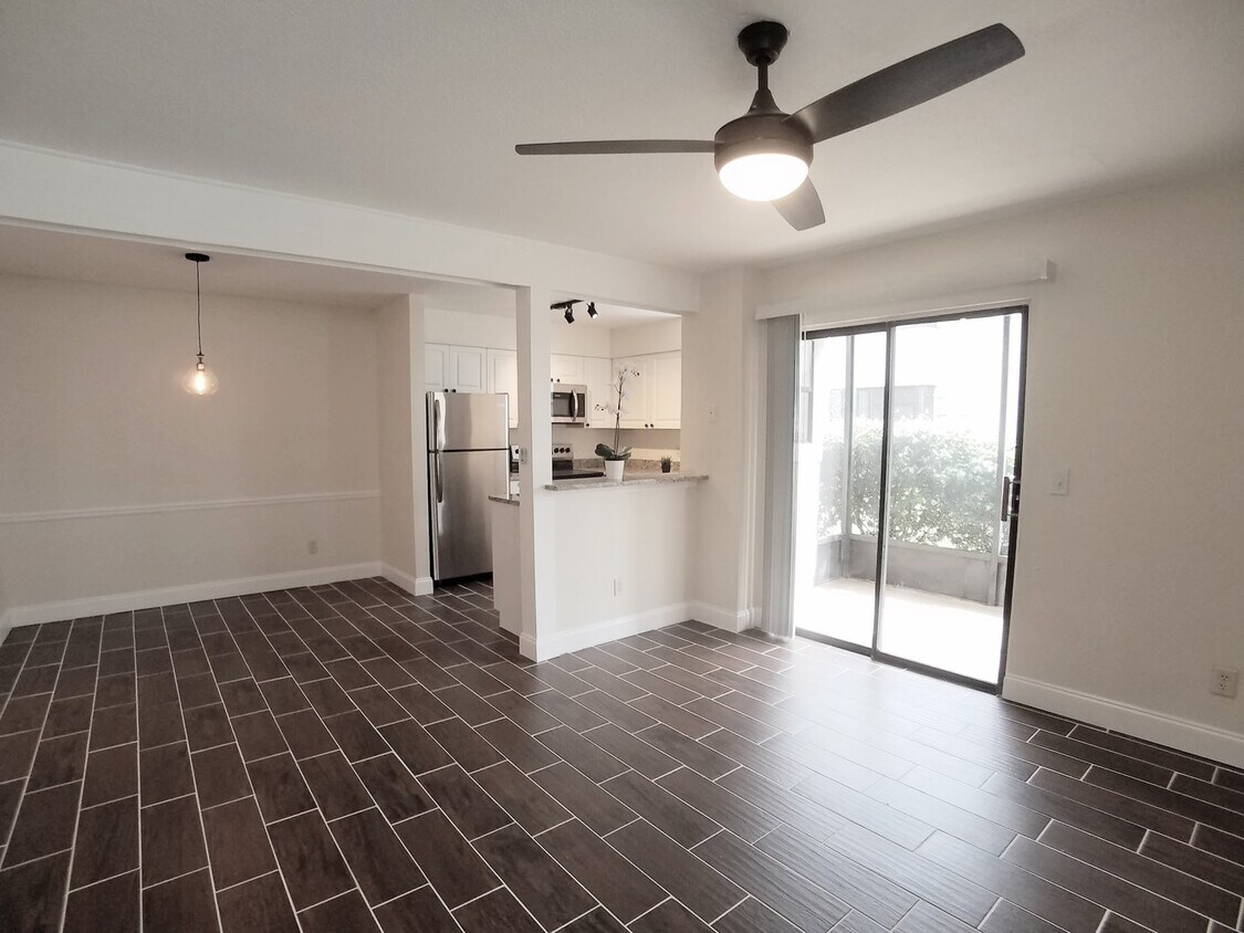 FOR RENT! Gorgeous First Floor Remodeled 2... - FOR RENT! Gorgeous First Floor Remodeled 2...