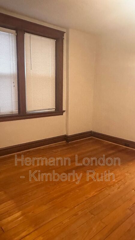 Foto del edificio - 4668-4 Rosa Ave