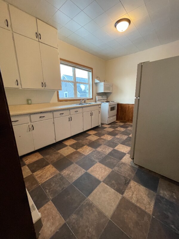 Foto del edificio - 416 Main Ave N