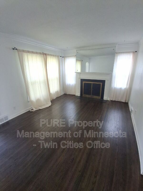 Foto del edificio - 2632 Toledo Ave S