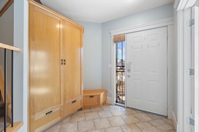 Photo du bâtiment - 204-226 26 Ave NW