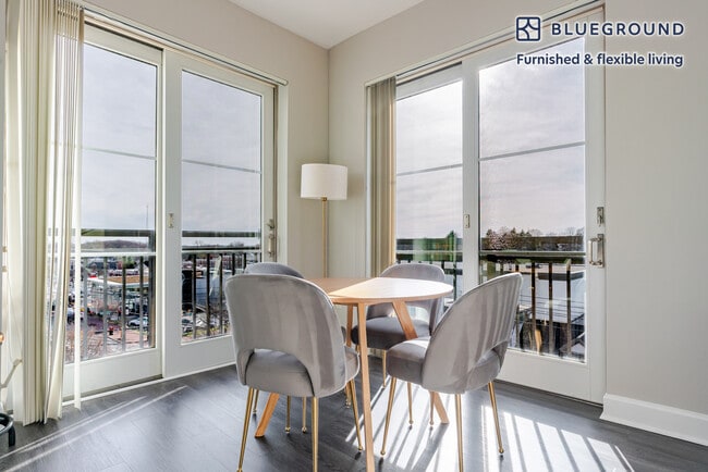 Building Photo - 7131 Arlington Rd