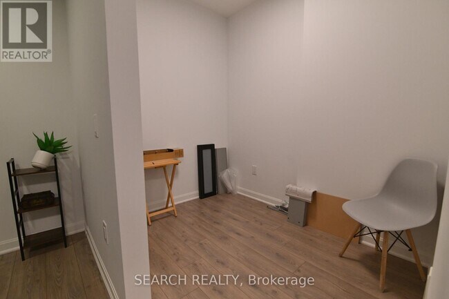 Building Photo - 223 Princess St