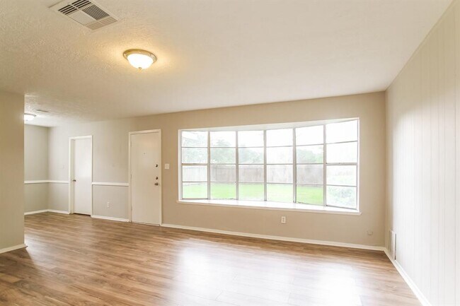 Foto del edificio - 503 Brandywyne Dr
