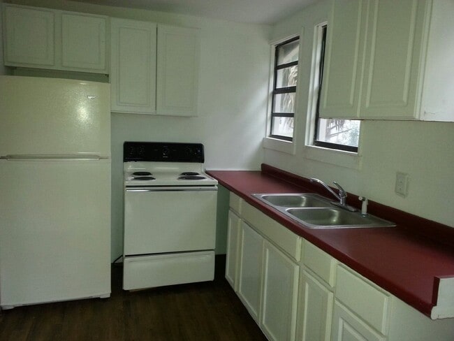 Building Photo - 28 Lake Eustis Crossing RES 738
