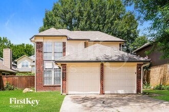Building Photo - 922 Ramblewood Dr