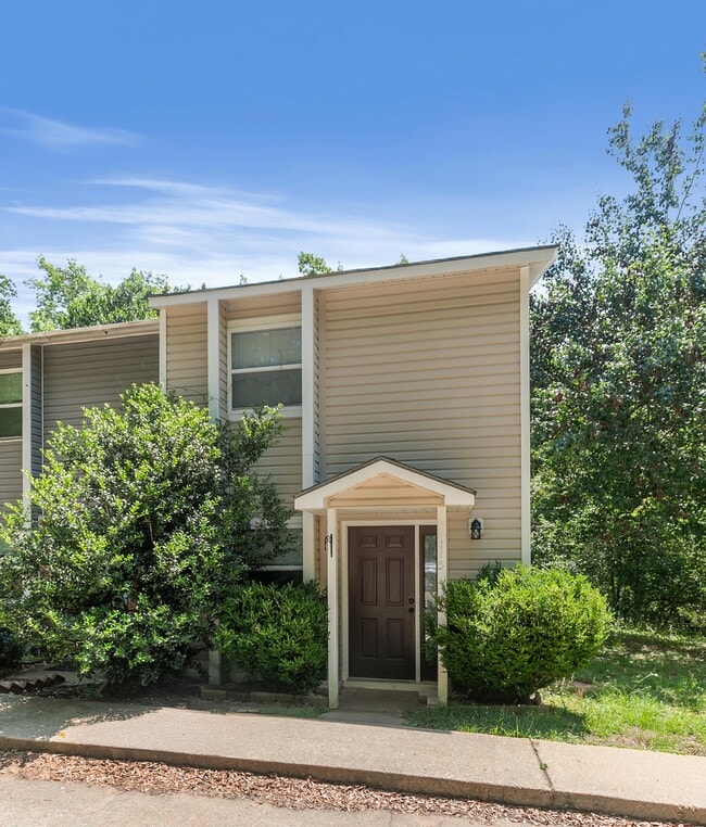 Building Photo - 115 Candlebrook Dr