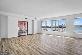 Building Photo - 960 Fell St