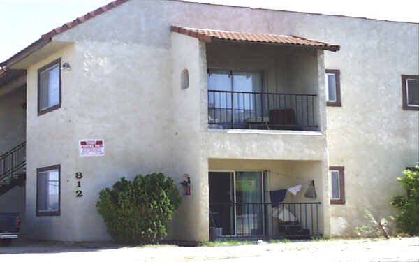 Building Photo - 812 E Virginia Way