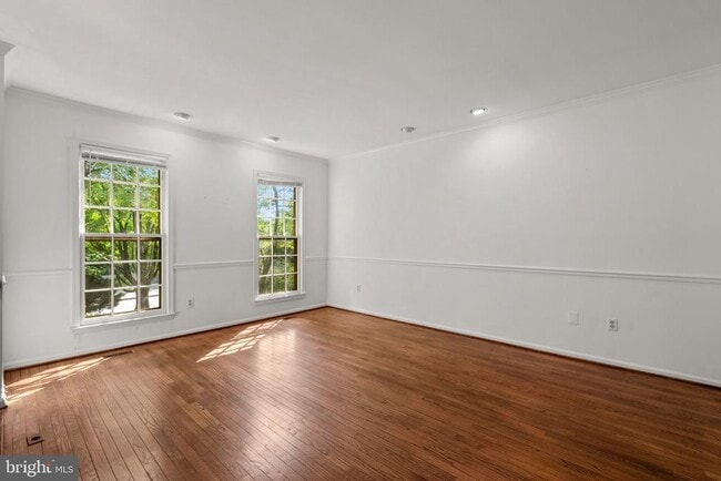 Building Photo - 11017 Cedarwood Dr