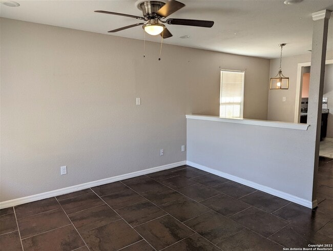 living room - 206 Rivertree