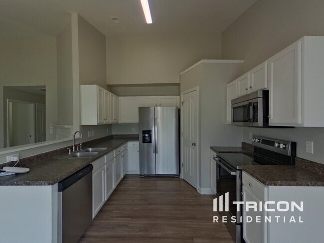 Foto del edificio - 11829 Cheviott Hill Ln