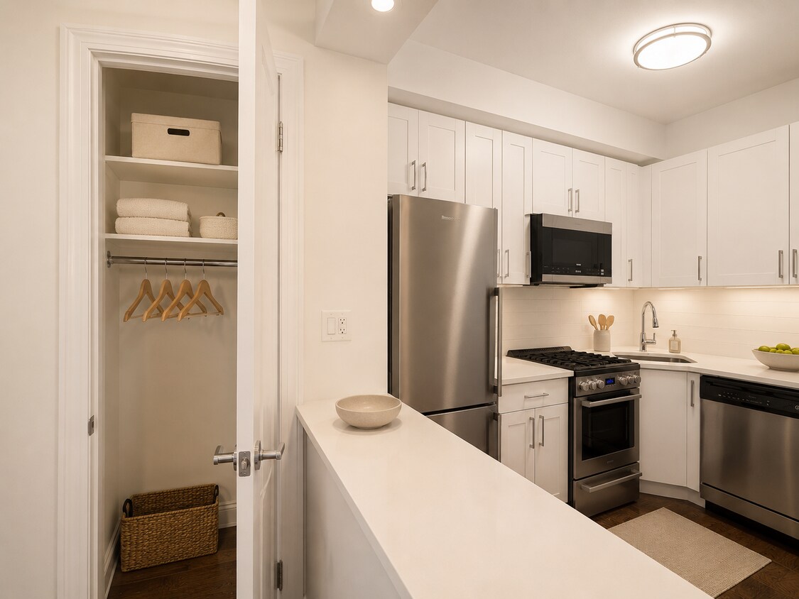 Foto del edificio - 235 W 22nd St