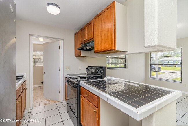 Foto del edificio - 3648 Tomlin Dr