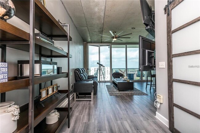 Foto del edificio - 777 N Ashley Dr