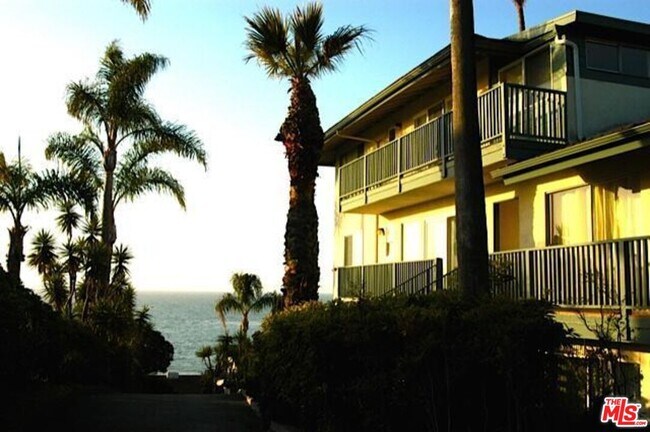 Building Photo - 101 Oceano Ave