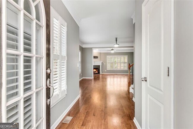 Foto del edificio - 299 Water Oak Pl
