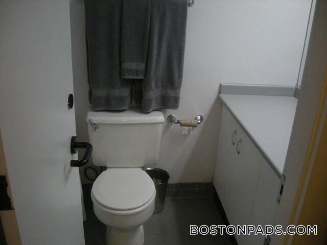 Foto del edificio - 61 Brookline Ave