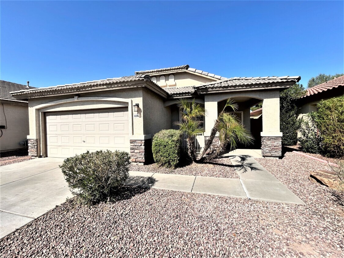Primary Photo - 11214 W Almeria Rd