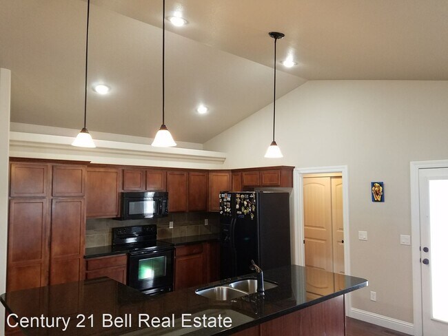 Building Photo - 3 br, 2 bath House - 3610 Gunsmoke Rd