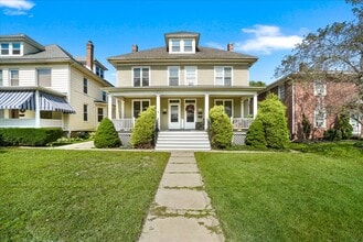 Building Photo - 1121 Hamilton Blvd