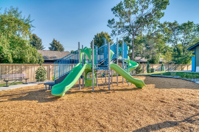 Building Photo - Westlake Heights