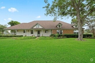 Building Photo - 34483 FM 1488