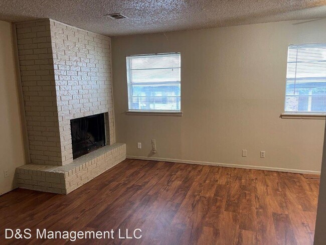 Foto del edificio - 2 br, 1 bath House - 166 NE 12th St