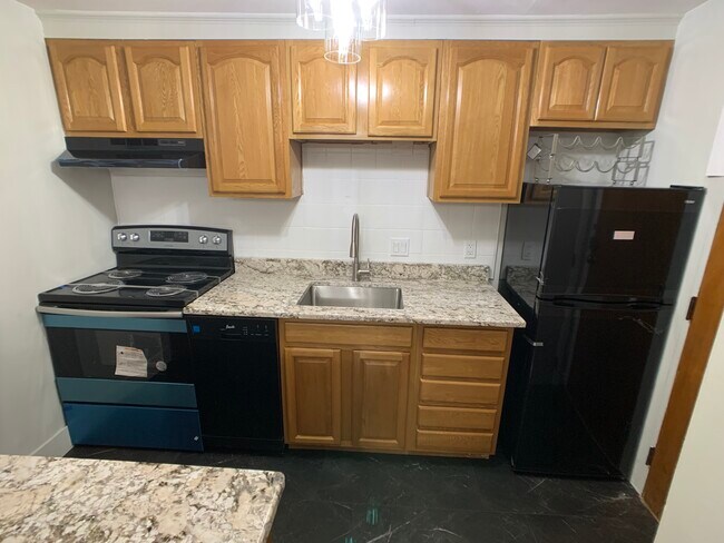 Foto del edificio - 10 Commonwealth Ct