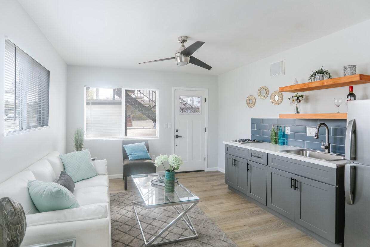 Foto principal - 4205 Noyes St