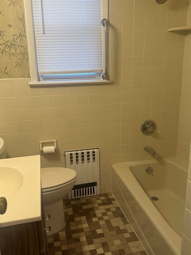 Building Photo - 1090 John F. Kennedy Blvd