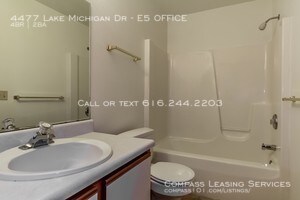 Foto del edificio - 4477 Lake Michigan Dr