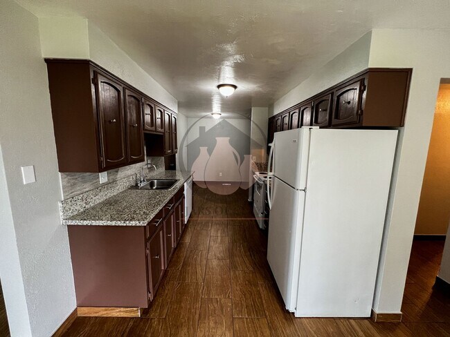 Foto del edificio - 4706 Buffalo Dr SE