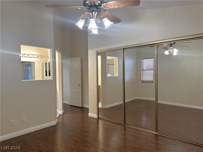 Foto del edificio - 7709 Haskell Flats Dr
