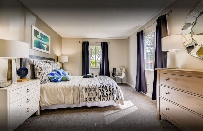 Interior Photo - Highland Way Apartments