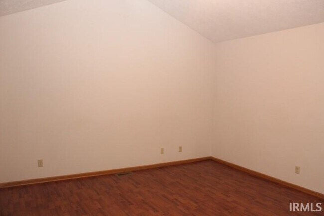Building Photo - 6300 Summit Pointe Way