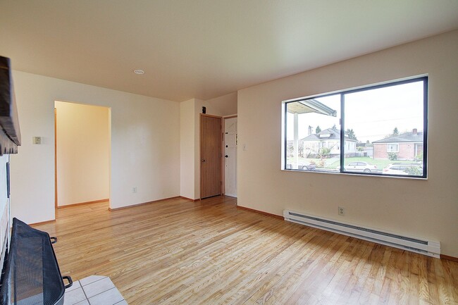 Foto del edificio - 2Bd/1Ba Everett House