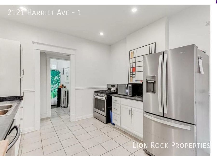 Foto principal - 2121 Harriet Ave