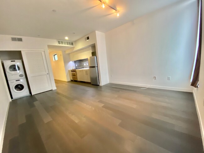 Building Photo - 1515 15th St