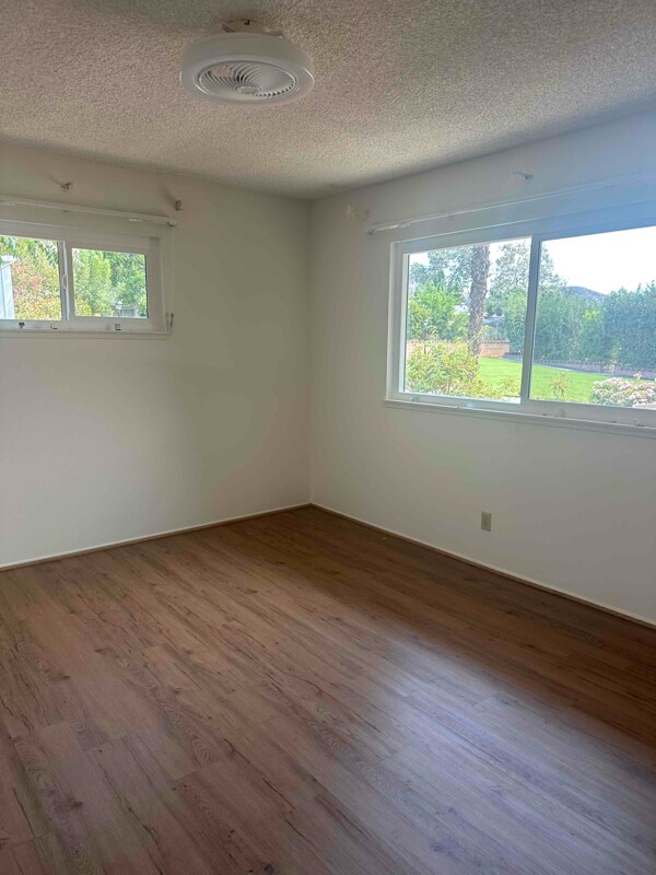 Foto del edificio - 11650 Calvin St